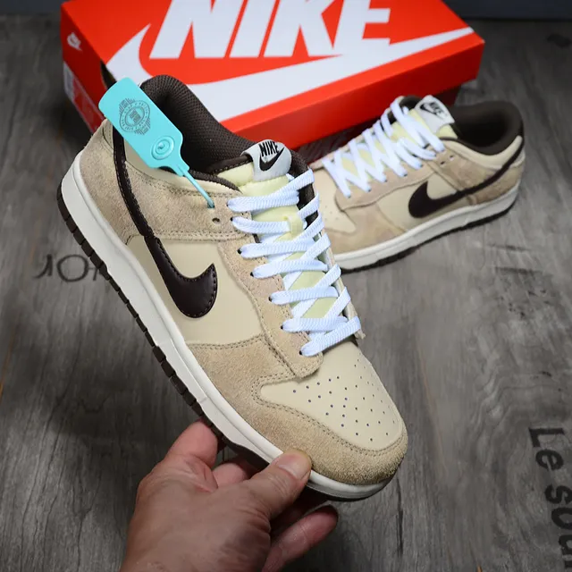 Nike Dunk Low Beige Brown Lifestyle Sneakers 2