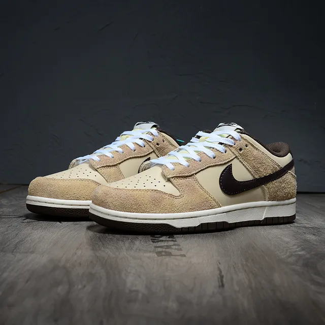 Nike Dunk Low Beige Brown Lifestyle Sneakers 3