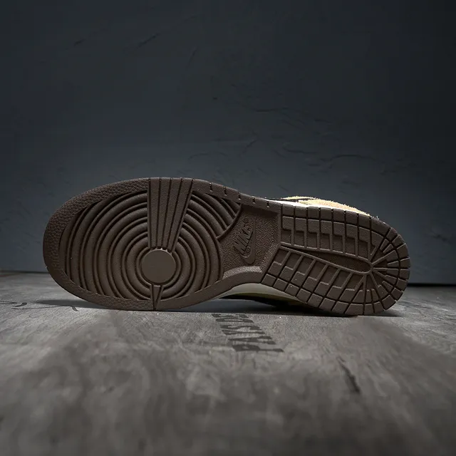 Nike Dunk Low Beige Brown Lifestyle Sneakers 5