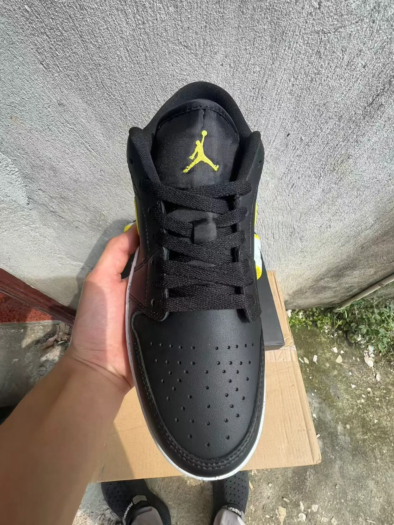 Nike Dunk Low Black Yellow White Speckled Lifestyle Sneakers 3
