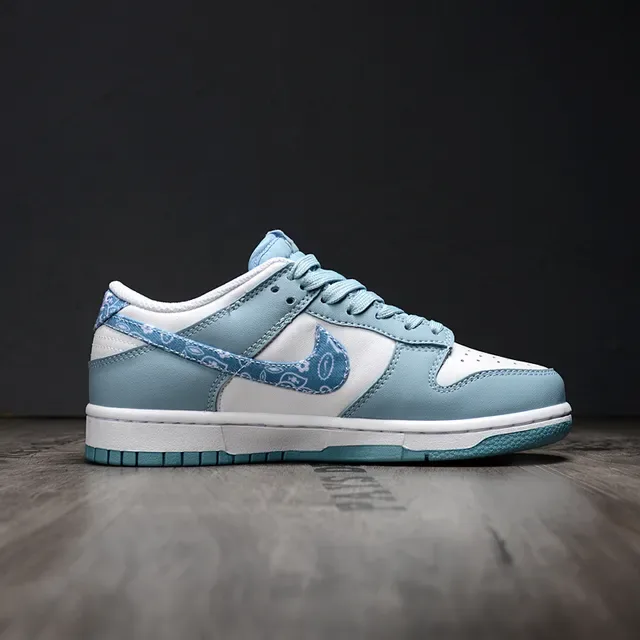Nike Dunk Low Bleu Blanc Bandana Floral Lifestyle Sneakers 6
