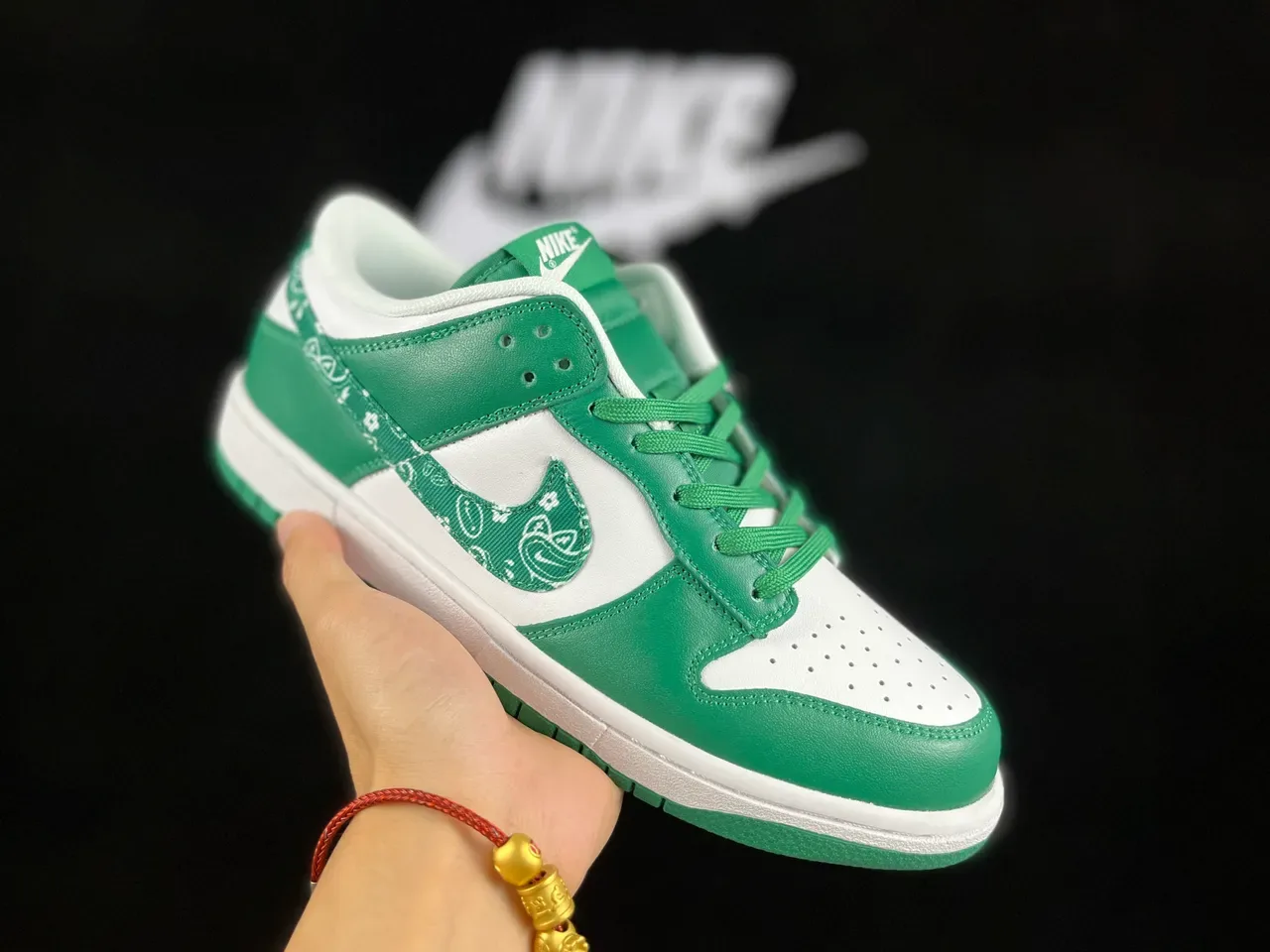 Nike Dunk Low Green and White Bandana Print Lifestyle Sneakers 9