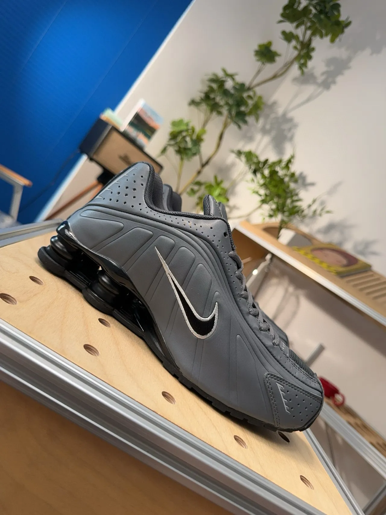Nike Gray Black Shox Column Heel Perforated Synthetic Upper Lifestyle Sneakers 3