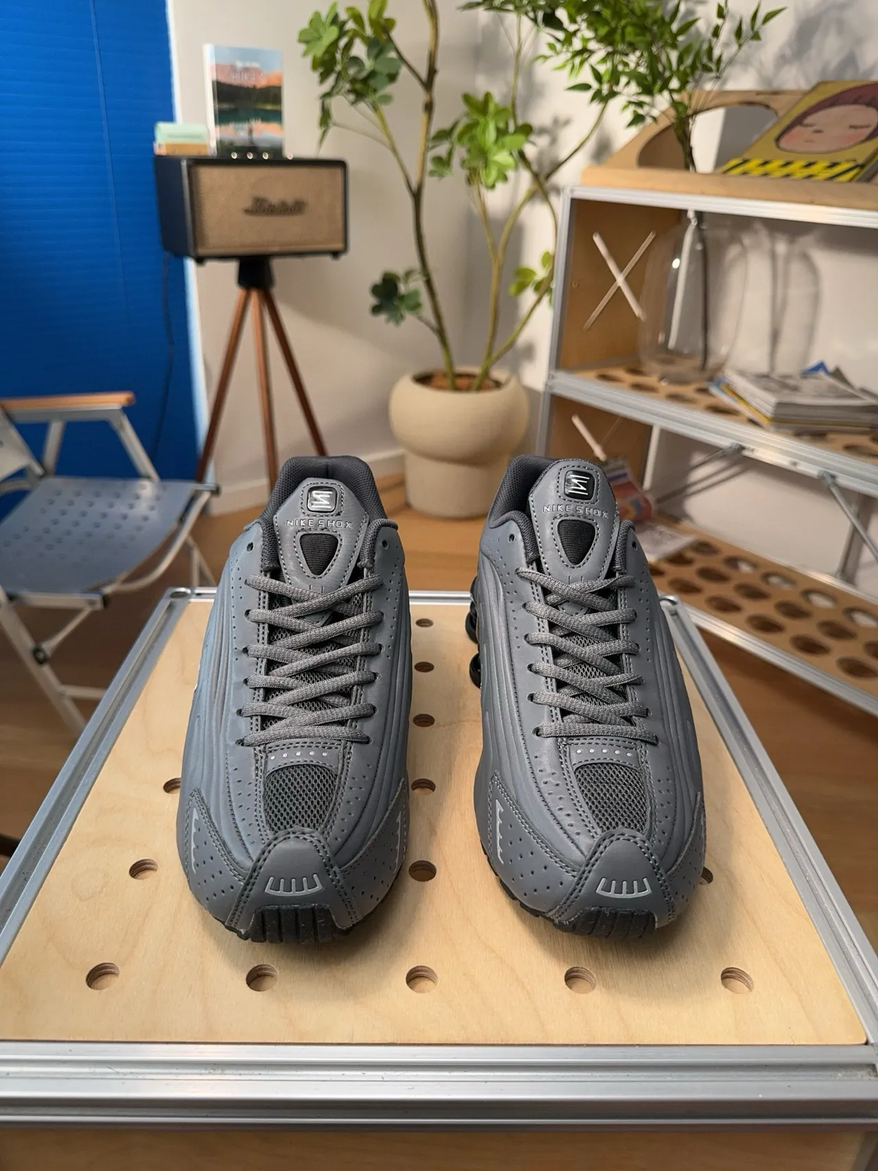 Nike Gray Black Shox Column Heel Perforated Synthetic Upper Lifestyle Sneakers 5