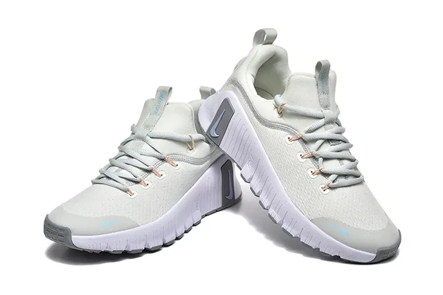 Nike Gray Blue Knit Upper Segmented Ridged Midsole Lifestyle Sneakers 3