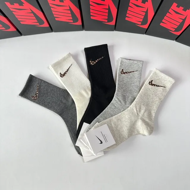 Nike Chaussettes Gris Brun Ourlet Côtelé Broderie Swoosh 7