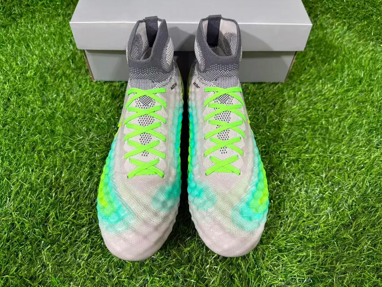 Nike Gray Green High-Cut Knit Sock Collar Asymmetrical Lacing Firm-Ground Soccer Shoes 5