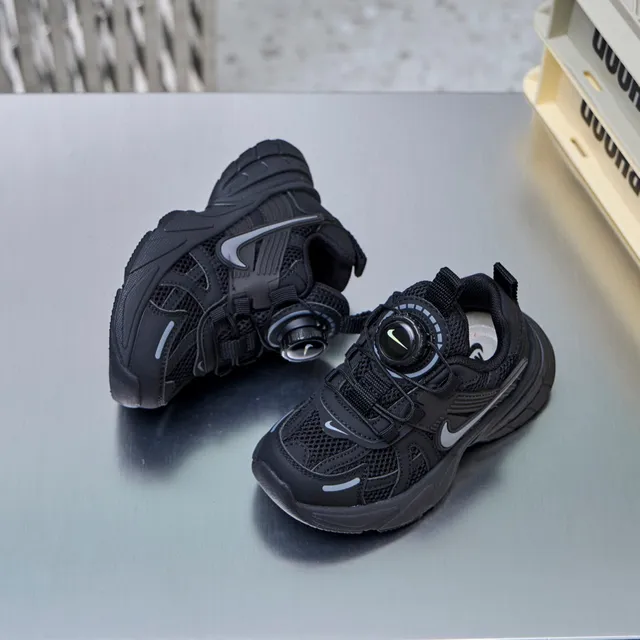 Nike Gray Silver Silhouette Boa Dial Closure Chunky Sneakers 12