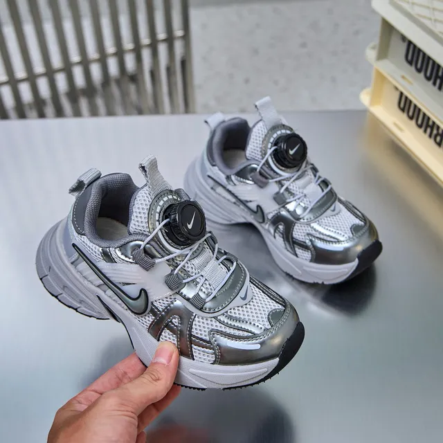 Nike Gray Silver Silhouette Boa Dial Closure Chunky Sneakers 20