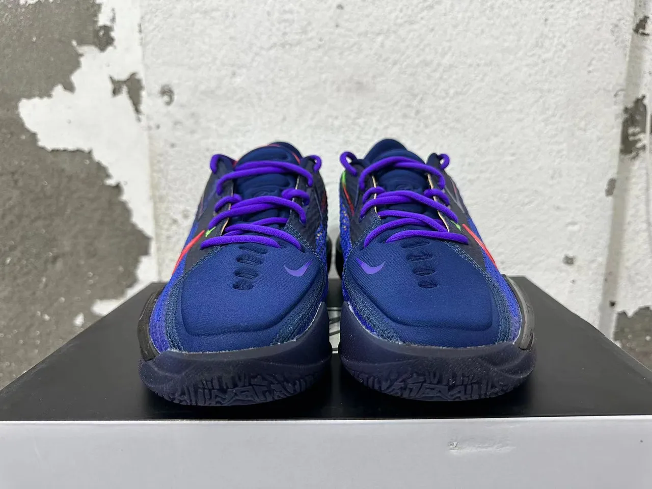 Nike GT Cut 1st Generation Purple Multicolor Basketball Shoes 3