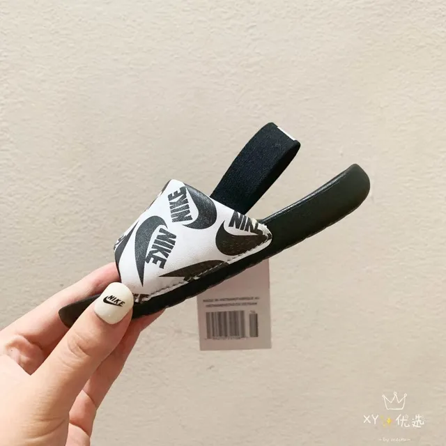 Nike Kawa Slide White and Black Kids Slippers 23