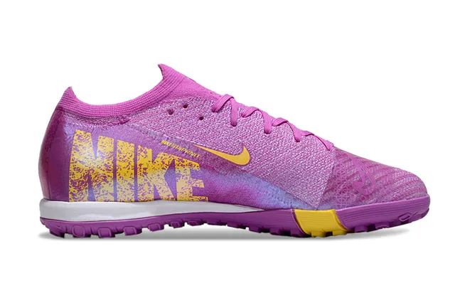 Nike Mercurial Chaussures de football turf avec upper en tricot iridiscent en violet jaune, accent contraste 7