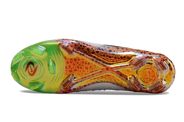 Nike Mercurial Vapor Multicolor Sapatos de futebol de corte baixo com cadarços parte superior texturizada de material sintético para gramado firme 15