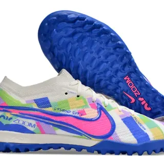 Nike Multicolor Azul Parte superior de tejido Impresión geométrica Césped Zapatos de fútbol