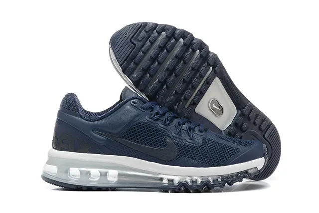 Nike Chaussures de Running Navy White Mesh Upper Full-Length Visible Air Unit 6