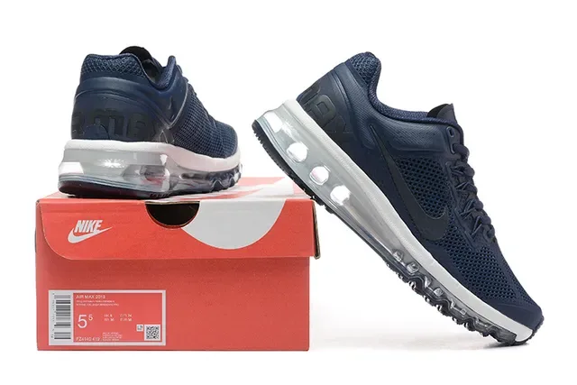 Nike Chaussures de Running Navy White Mesh Upper Full-Length Visible Air Unit 8