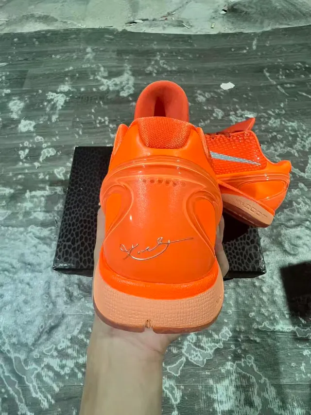 Nike Orange Silver Textured Scale-Pattern Upper Integrated Midfoot Strap Basketball Shoes 4