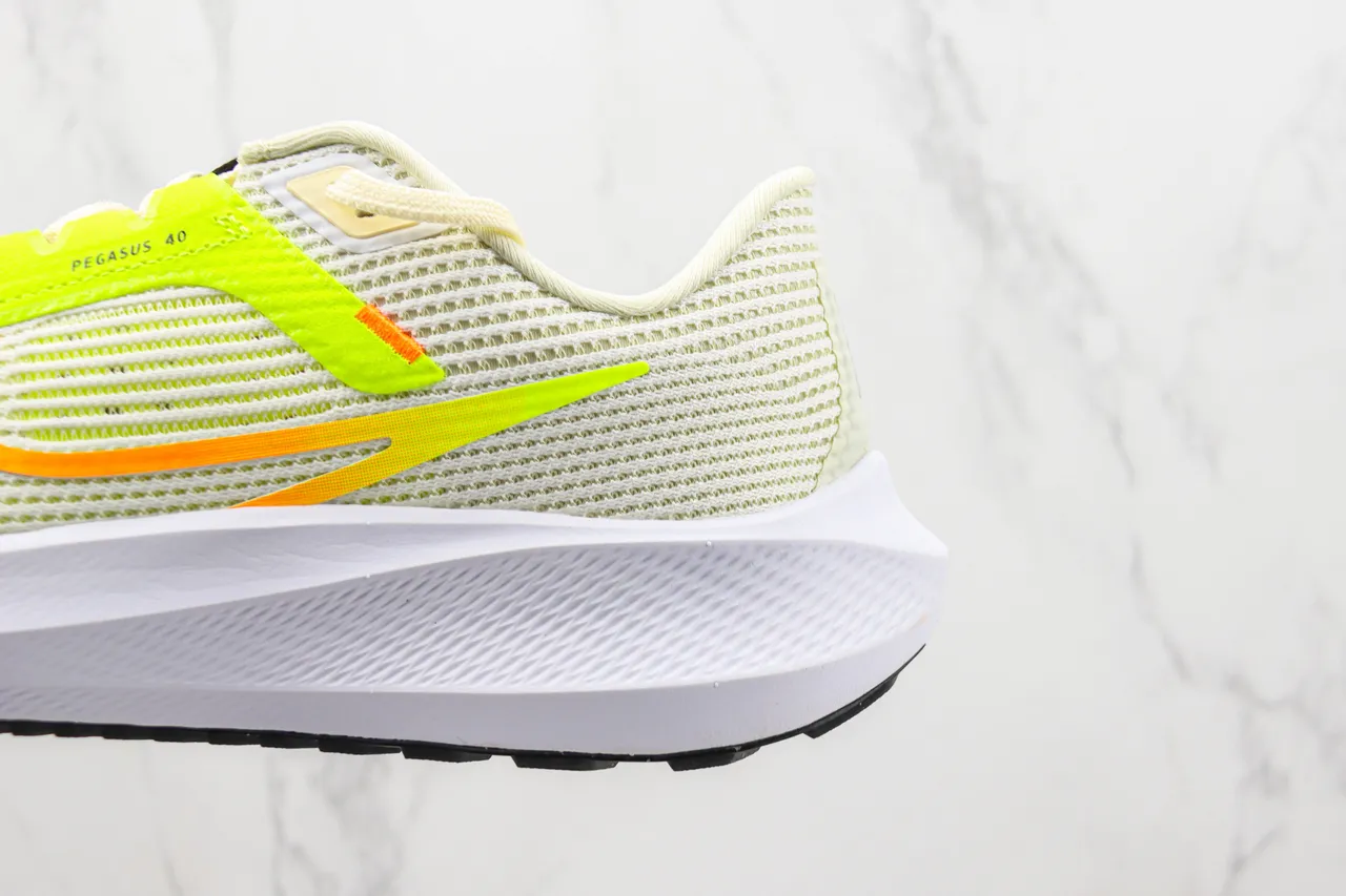 Nike Pegasus 40 Neon Yellow Off-White Running Shoes 7