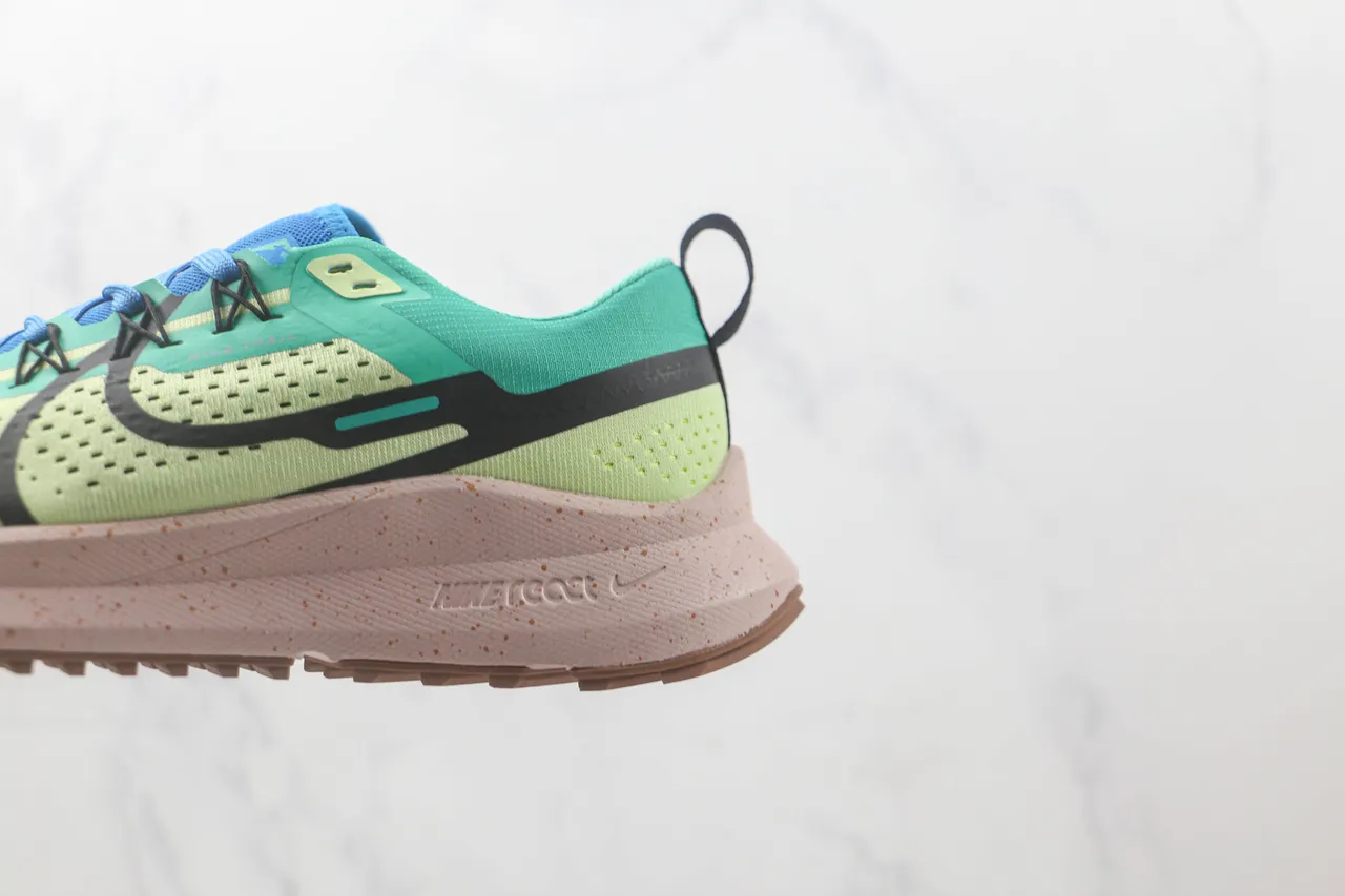 Nike Pegasus Trail Vert Beige Maillage Perforé Conception Overlay Multicolore Chaussures de running 7
