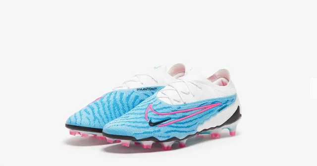 Nike Phantom GT Blue Pink Knit Upper Wave-Textured Firm-Ground Soccer Shoes 2