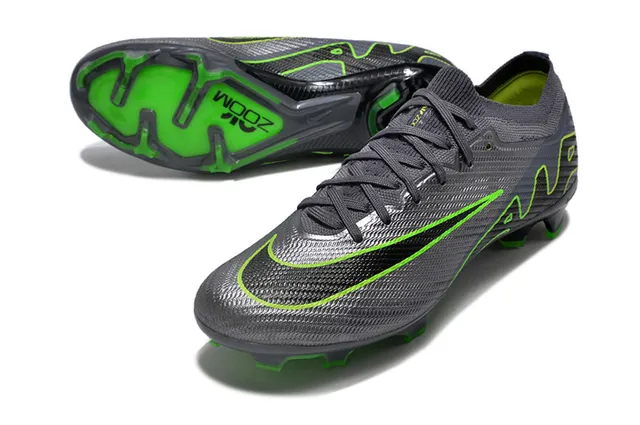 Nike Phantom GT Gray Green Knit Sock-Fit Upper Neon Accent Stitching Firm-Ground Soccer Shoes 3