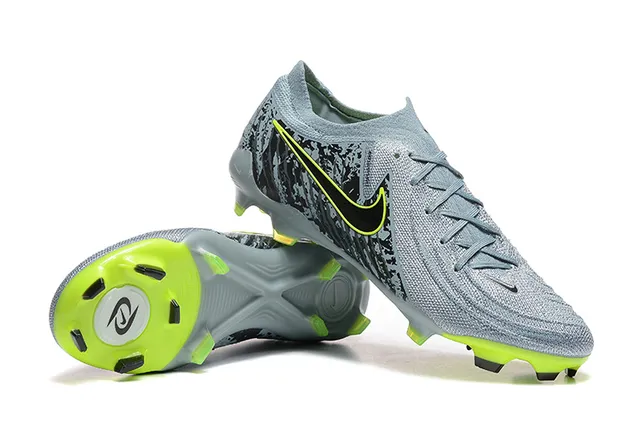 Nike Phantom GT Gris Vert Partie supérieure tricotée Lacets asymétriques Terrain ferme Chaussures de football 6