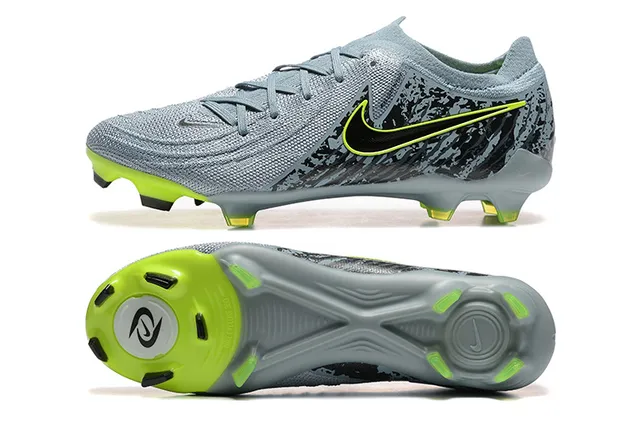 Nike Phantom GT Gris Vert Partie supérieure tricotée Lacets asymétriques Terrain ferme Chaussures de football 9
