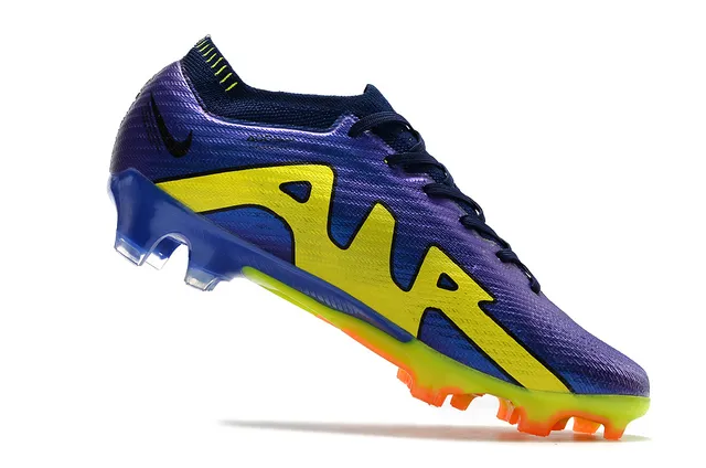 Nike Phantom GT Purple Blue Chaussures de football à col de chaussette bas pour surface ferme 2