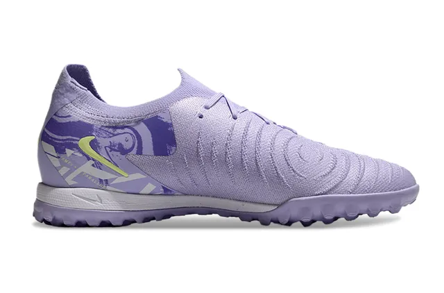 Nike Phantom GT Sapatos de futebol para grama com upper de knit engineered sistema de cadarço assimétrico em roxo e verde 7