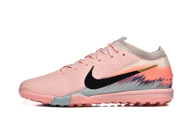 Nike Phantom GT Turf Rose Noir Coup de Pinceau Turf Chaussures de Football 10