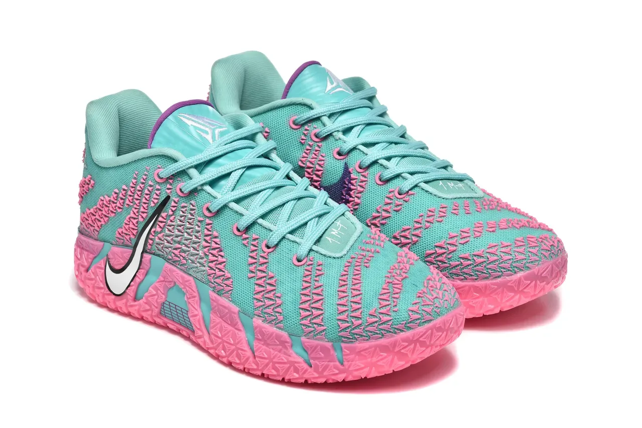 Nike Pink Blue Knit Upper Textured Geometric Overlays Sneakers 4