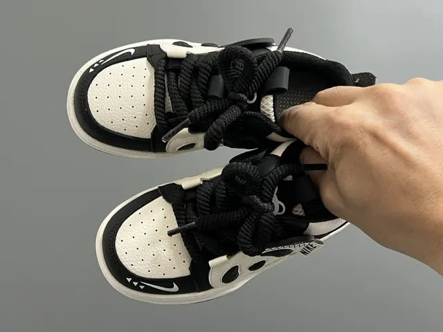 Nike Purple White Panda-Face Overlay Layered Synthetic Construction Chunky Sneakers 14