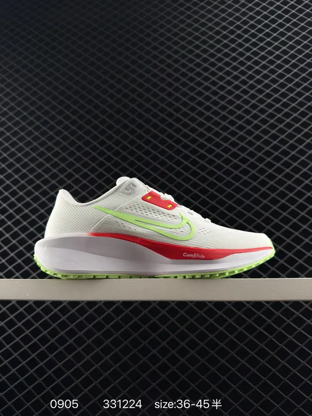 Nike Quest 6 Zapatos de correr blancos y verdes con malla superior transpirable correa en la mediafoot con superposición 7