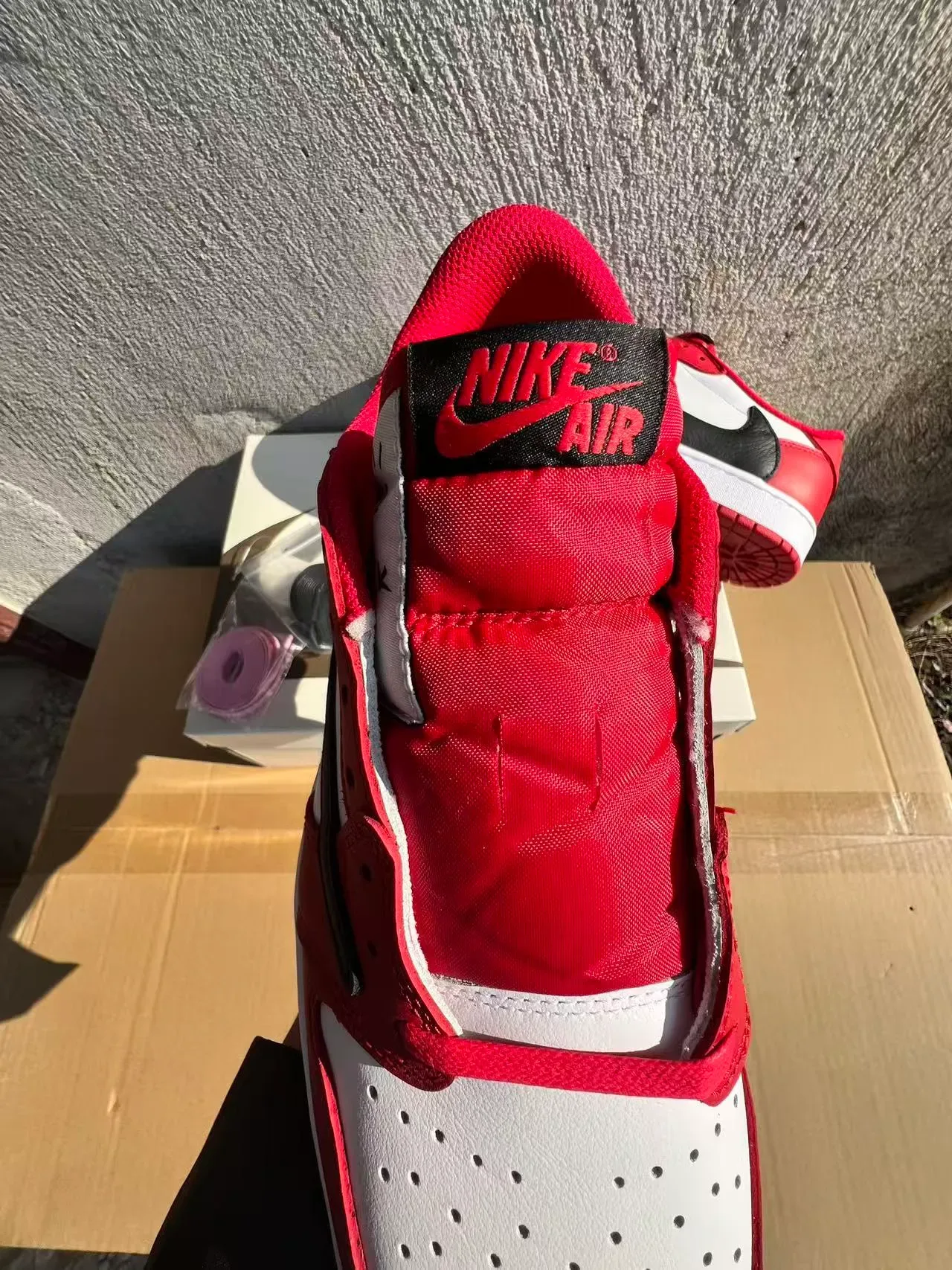 Nike Sneakers Lifestyle Rouge Noir Low Top Cuir 4
