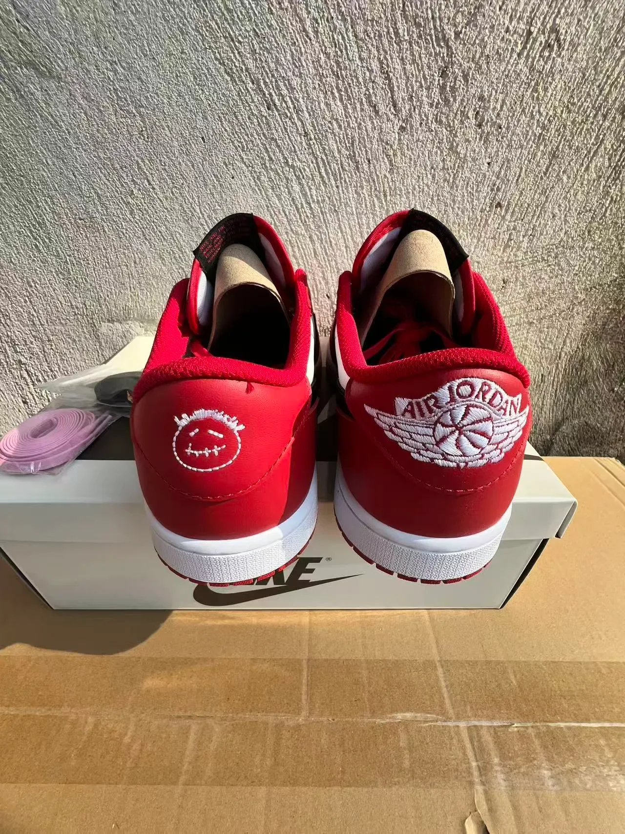 Nike Sneakers Lifestyle Rouge Noir Low Top Cuir 9