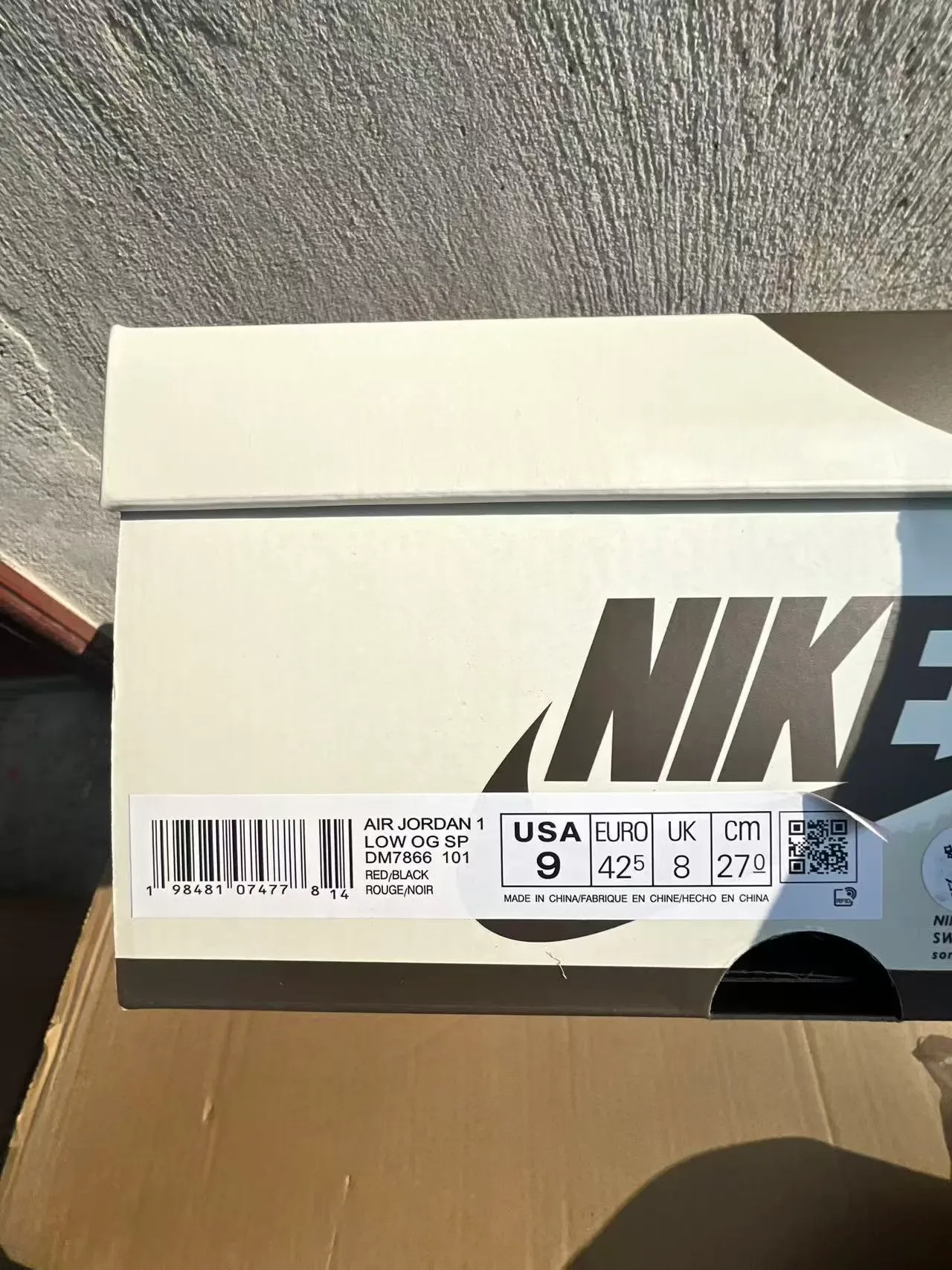 Nike Sneakers Lifestyle Rouge Noir Low Top Cuir 11