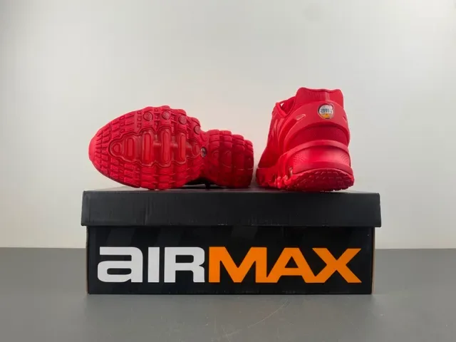 Nike Red Podded Midsole Lifestyle Sneakers 16