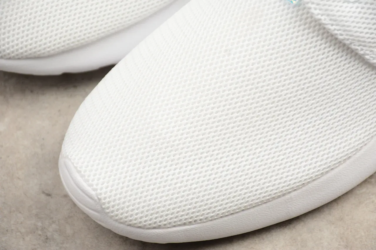Nike Roshe Run White Crystal Swoosh Lifestyle Sneakers 7