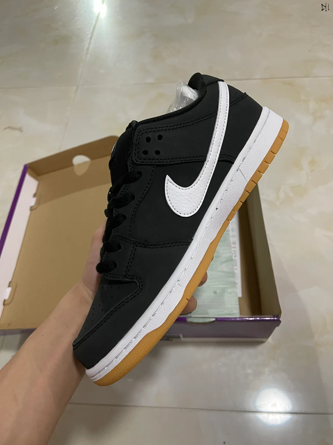 Nike SB Dunk Low Black White Gum Skateboard Shoes 5