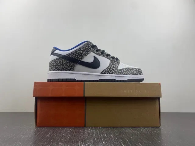 Nike SB Dunk Low Elephant Print Skateboard Shoes 16