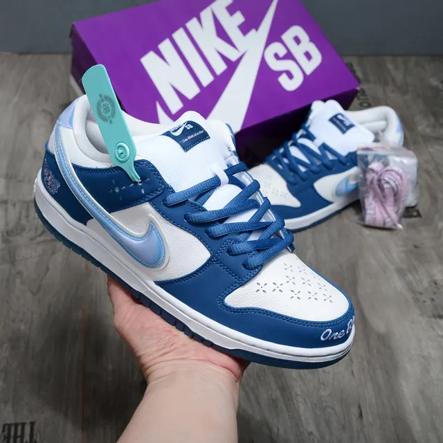 Nike SB Dunk Low White Royal Blue Skateboard Shoes 2