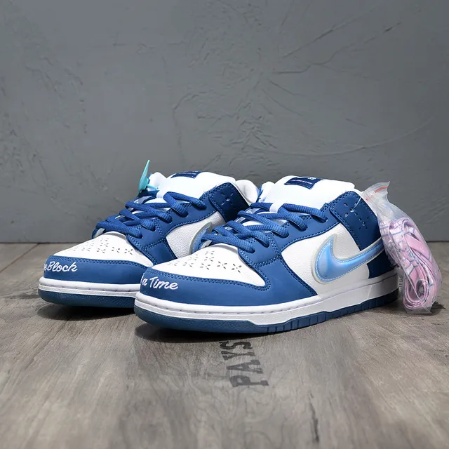 Nike SB Dunk Low White Royal Blue Skateboard Shoes 4