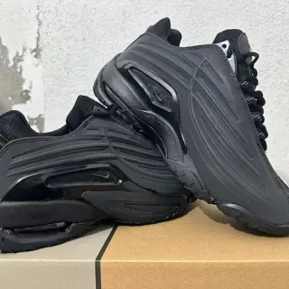 Nike Shox एक रंग का काला जीवनशैली जूते