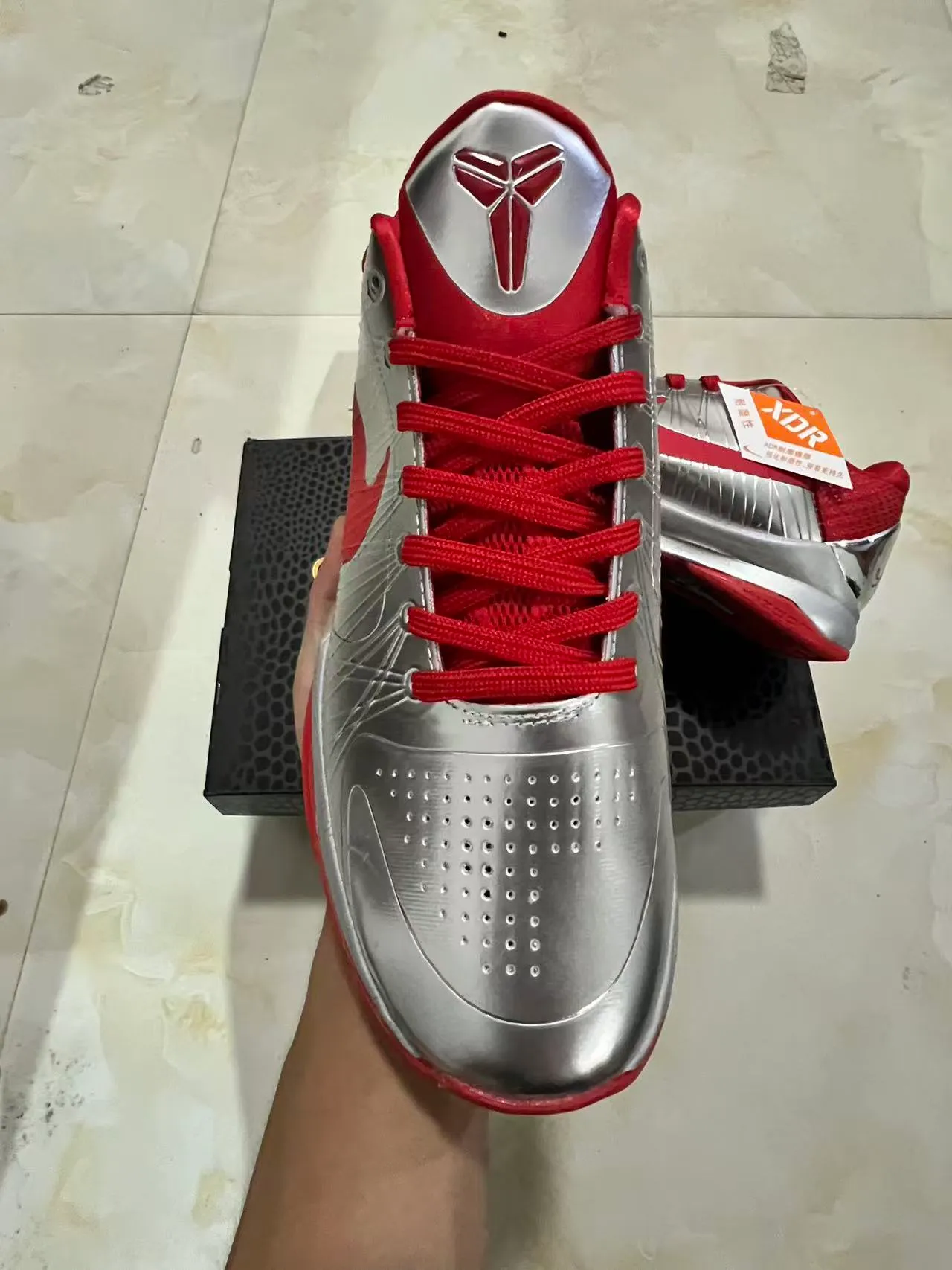 Nike Silver Red Metallic Synthetic Upper Radiating Laser-Cut Texture Basketball Shoes 3