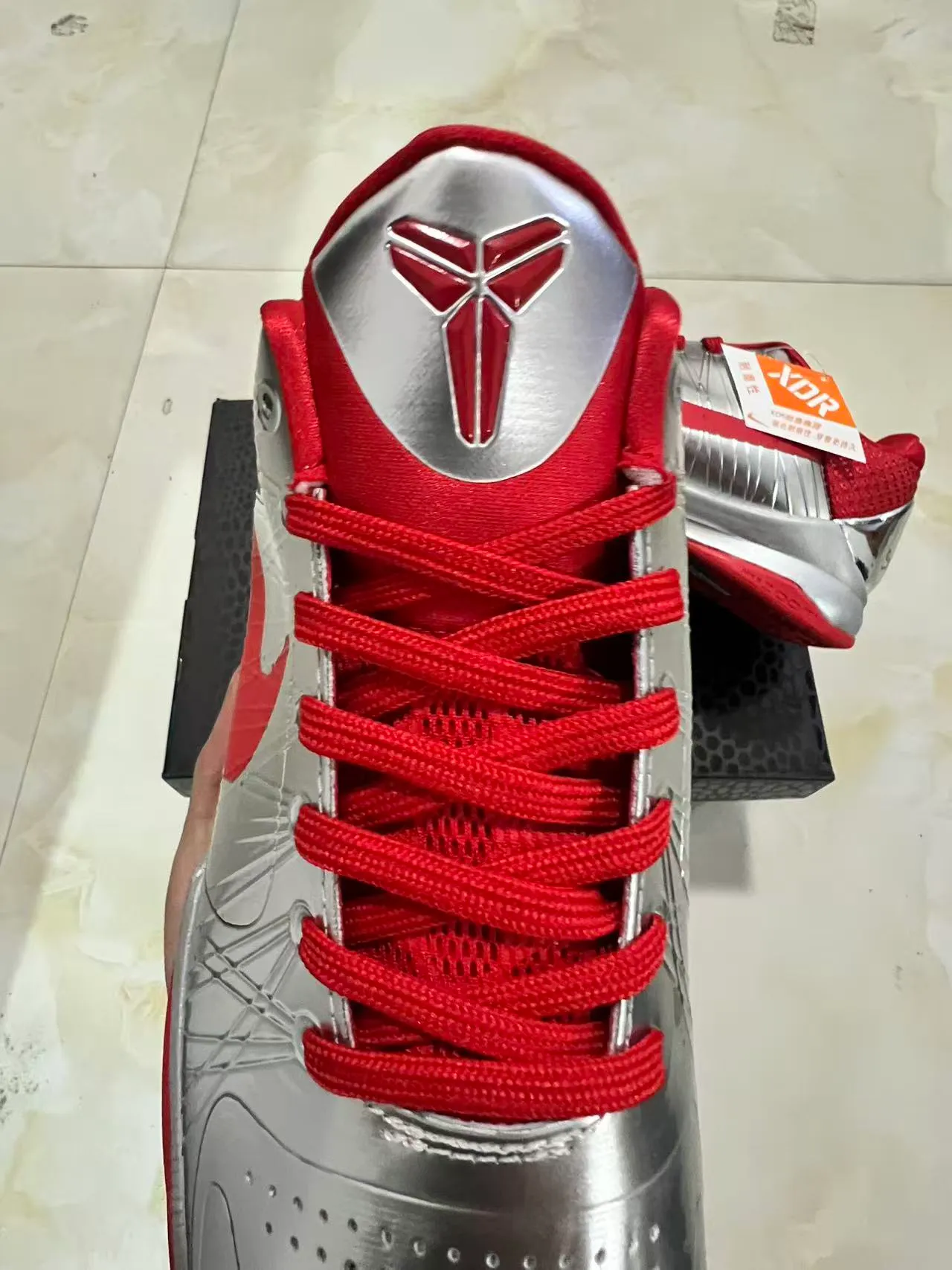 Nike Silver Red Metallic Synthetic Upper Radiating Laser-Cut Texture Basketball Shoes 4