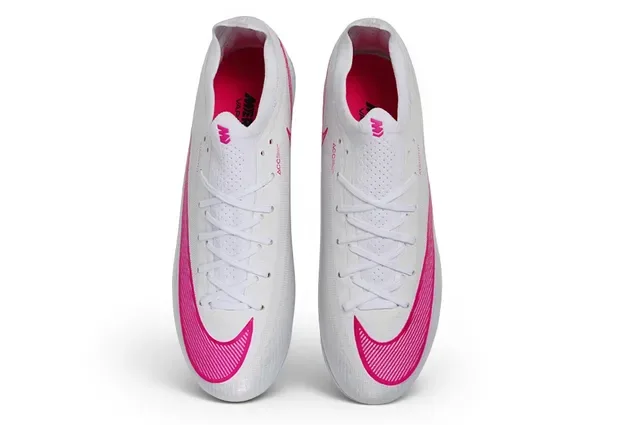 Nike Chaussures de football Blancs Roses Translucides Firm-Ground 10