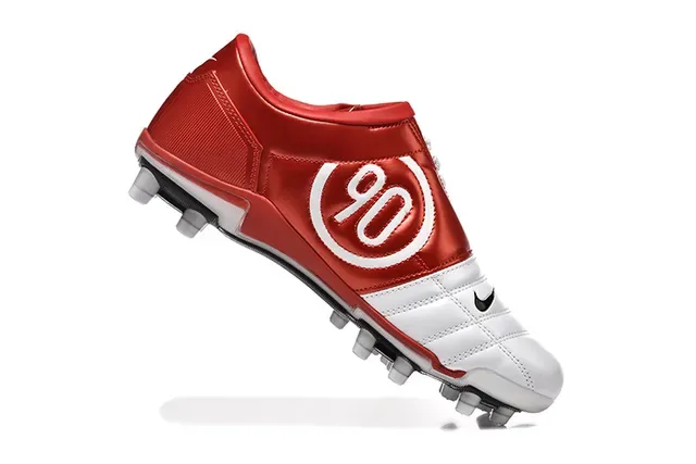Nike Total 90 III Chaussures de football blanches rouges noires pour terrain ferme 3