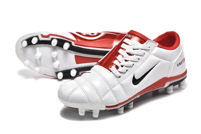 Nike Total 90 III Chaussures de football blanches rouges noires pour terrain ferme 6