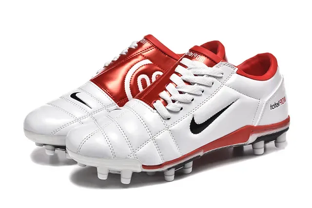 Nike Total 90 III Chaussures de football blanches rouges noires pour terrain ferme 8