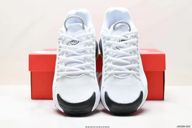 Nike White and Black Visible Air Lifestyle Sneaker 7